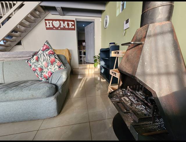 3 BEDROOM FREESTANDING FOR SALE IN GREENDALE